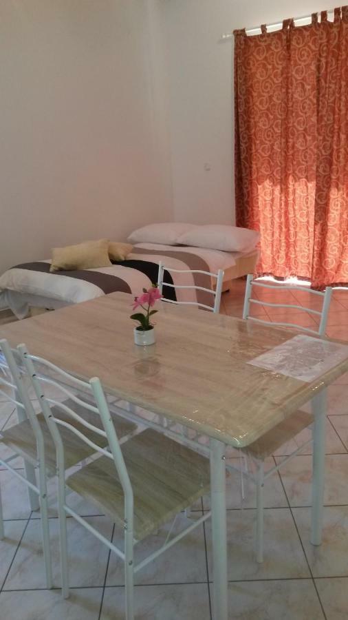 Apartman Lana Banjole Esterno foto