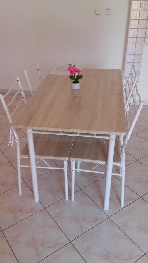 Apartman Lana Banjole Esterno foto